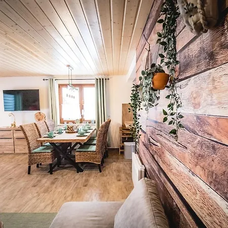 Waldstück Ferienhaus